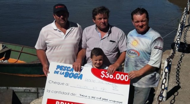 Rodolfo Ducret no para, en trió ganó la Pesca de la Boga en Uruguay