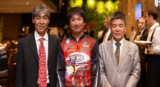 Competidor japonés gana el torneo internacional de pesca en la Amazonía