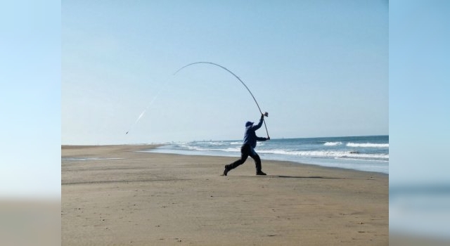 Vuelve la pesca: Pinamar es el primer municipio en habilitar la actividad con un protocolo específico