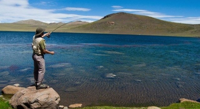 Neuquén: se empezó a definir la temporada de pesca bajo protocolos