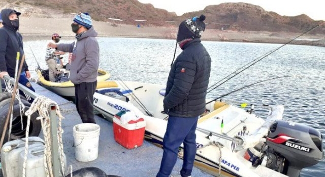 Mendonza: inició la veda de pesca, solo queda habilitada los fines de semana en Valle Grande para el pejerrey