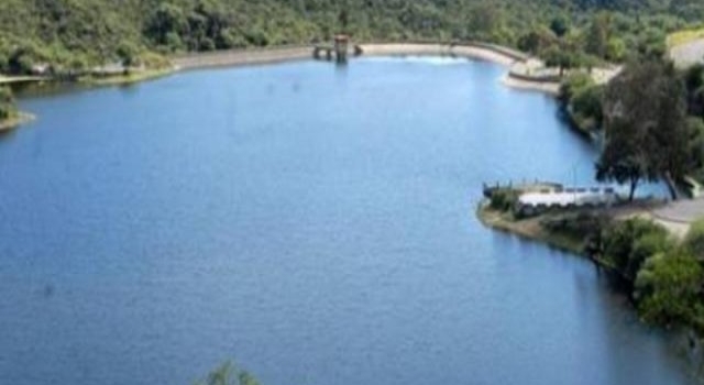 Sigue prohibido pescar en los diques de la provincia