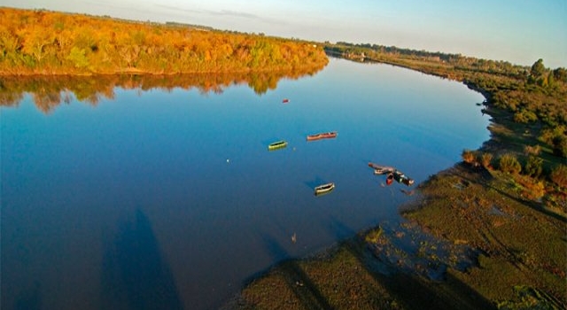 Pescadores están preocupados por la merma de especies en el río Uruguay