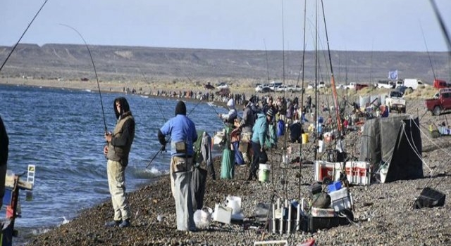 Más de cien parejas asistieron a las "10 Horas de Pesca Variada"