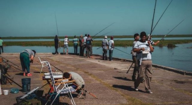 Torneo de pesca en Victoria